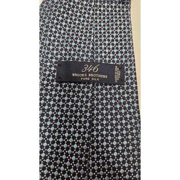 VTG Brooks Brothers 346 Silk Tie Blue Gold Geometric 3.5” x 58” Made in USA - Picture 4 of 5